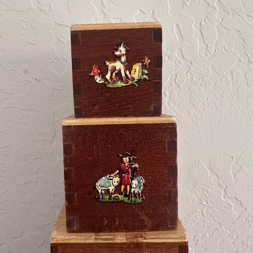 Vintage 30s 40s Wooden Stacking Toy Dovetail Primitive Folk‎ Art